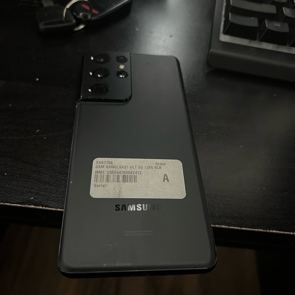 Samsung Galaxy Smartphone s21 ultra - Picture 3 of 4